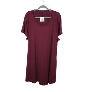 Shiela Rose Short Sleeve Jersey Knee Length T-shirt Dress in Maroon - Size 3X